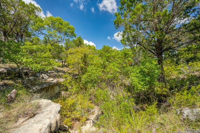 305 Spanish Pass, Boerne, TX 78006