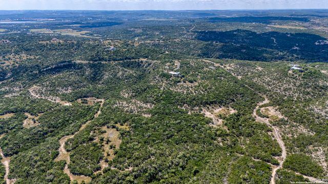 305 Spanish Pass, Boerne, TX 78006
