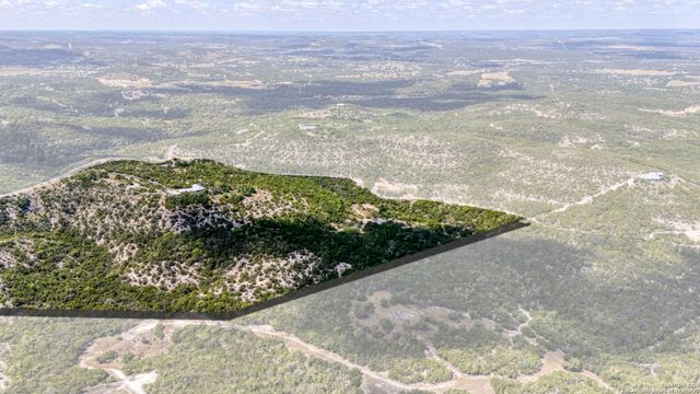 305 Spanish Pass, Boerne, TX 78006