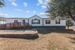 5905 Kentucky Street, Joshua, TX 76058