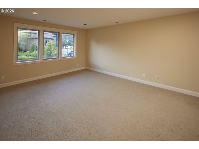 15236 Nw RED CEDAR Ct, Portland, OR 97231