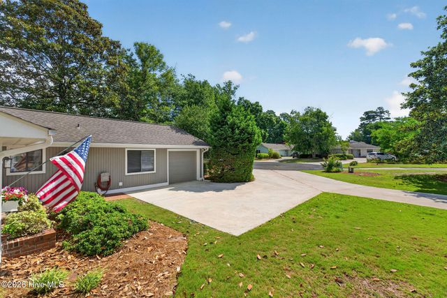 2016 Maccumber Lane, Wilmington, NC 28403