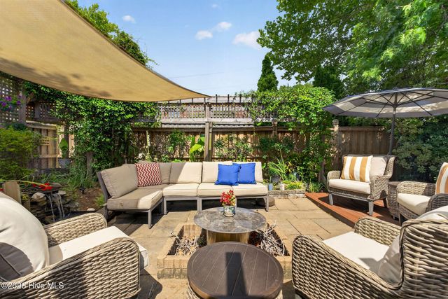 2016 Maccumber Lane, Wilmington, NC 28403