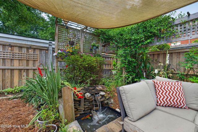 2016 Maccumber Lane, Wilmington, NC 28403