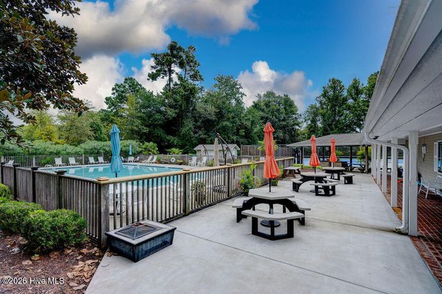 2016 Maccumber Lane, Wilmington, NC 28403
