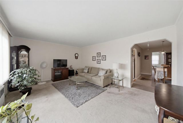 6110 76th Street, Middle Village, NY 11379
