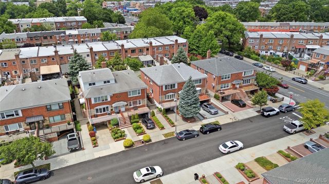 6110 76th Street, Middle Village, NY 11379