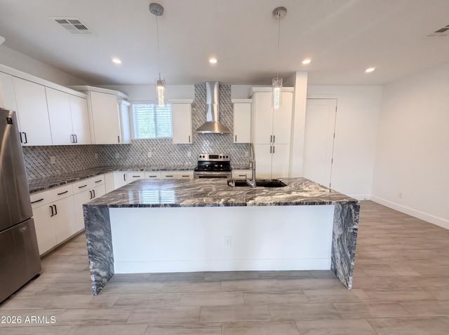 12121 S 214TH Avenue, Buckeye, AZ 85326