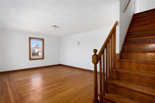 180 Grassmere Avenue, East Providence, RI 02914