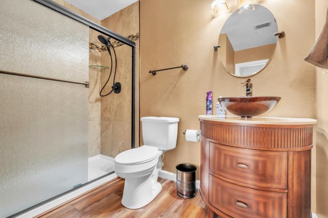 9025 Athelson Pl, Sacramento, CA 95829