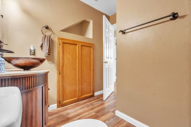 9025 Athelson Pl, Sacramento, CA 95829