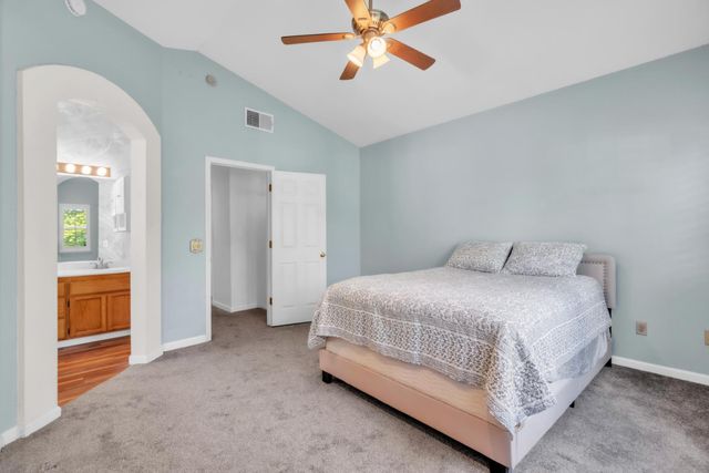 9025 Athelson Pl, Sacramento, CA 95829