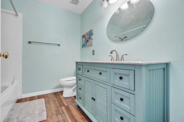 9025 Athelson Pl, Sacramento, CA 95829