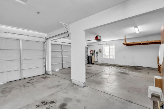 9025 Athelson Pl, Sacramento, CA 95829