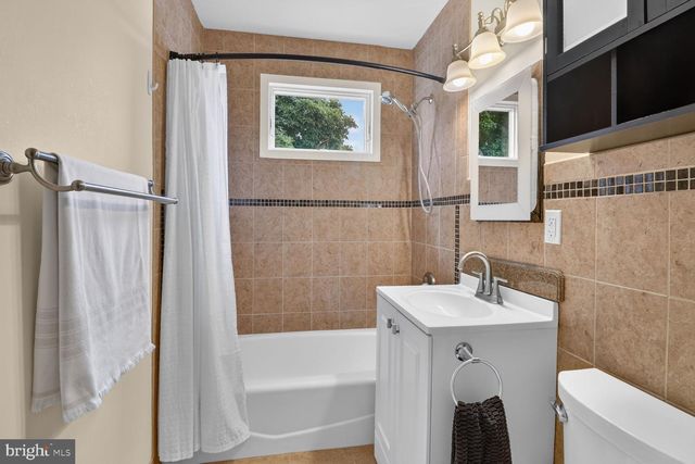 8214 W WEST END DR, Orchard Beach, MD 21226