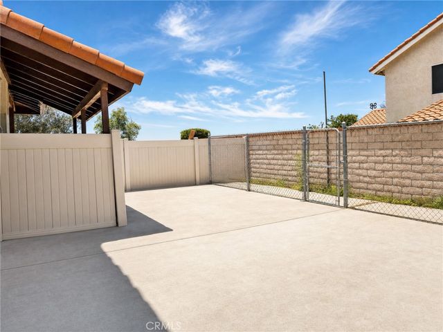 35353 Cabrini Drive, Yucaipa, CA 92399