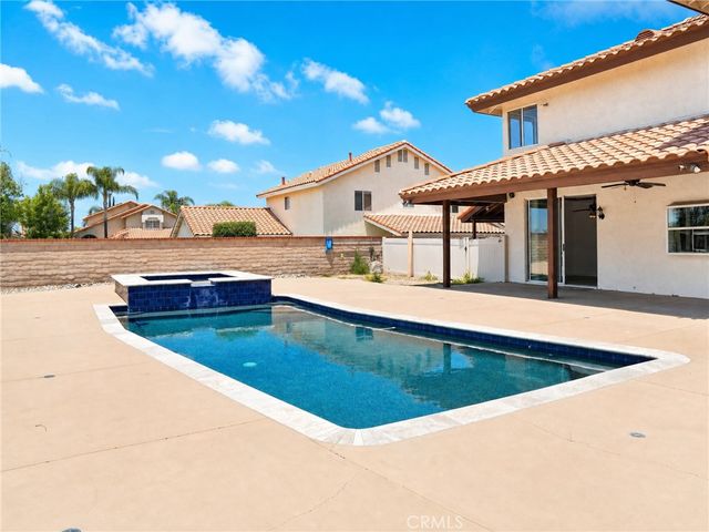 35353 Cabrini Drive, Yucaipa, CA 92399
