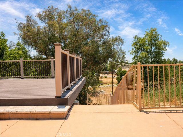35353 Cabrini Drive, Yucaipa, CA 92399