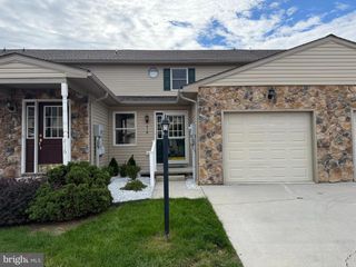 418 SPRINGBROOK CT, Hanover, PA 17331