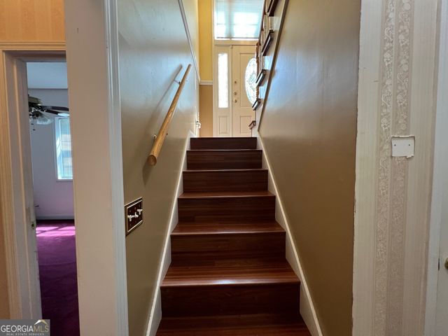 111 Red Oak Glen, Centerville, GA 31028