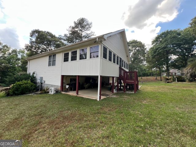 111 Red Oak Glen, Centerville, GA 31028