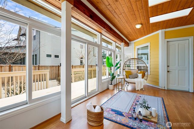 2118 246th Avenue SE, Sammamish, WA 98075