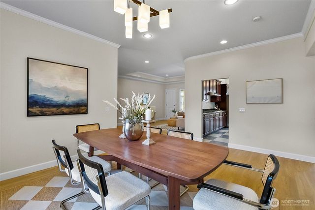 2118 246th Avenue SE, Sammamish, WA 98075