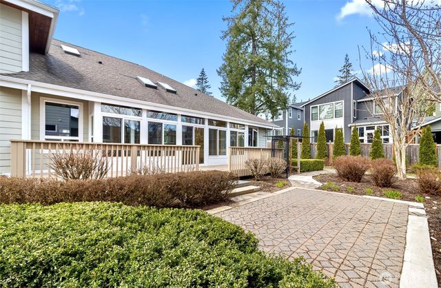 2118 246th Avenue SE, Sammamish, WA 98075