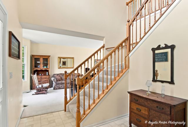 317 Talismon Drive, Crystal Lake, IL 60012