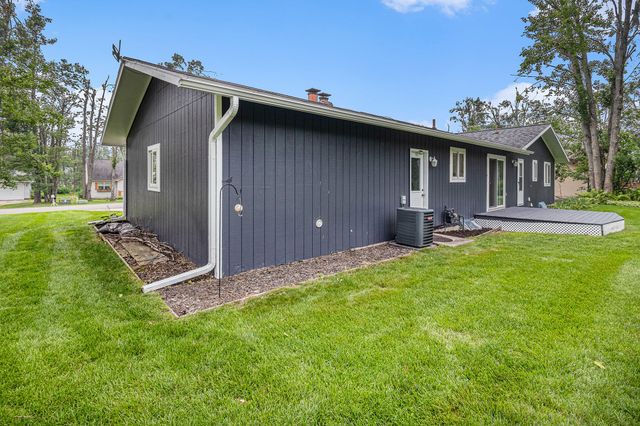 1783 Baden Strasse, Gaylord, MI 49735