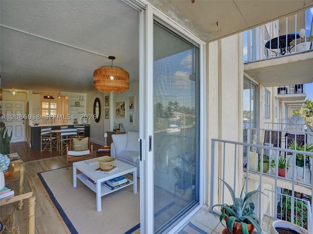 1777 SE 15th St 308, Fort Lauderdale, FL 33316