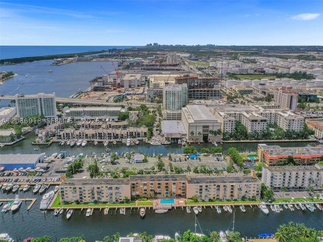 1777 SE 15th St 308, Fort Lauderdale, FL 33316