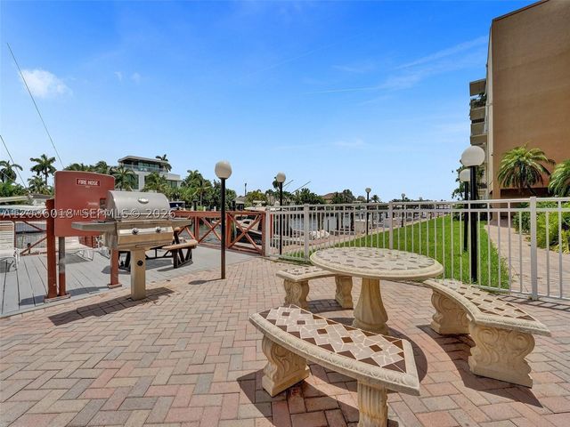 1777 SE 15th St 308, Fort Lauderdale, FL 33316