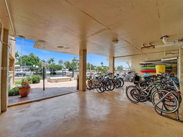 1777 SE 15th St 308, Fort Lauderdale, FL 33316