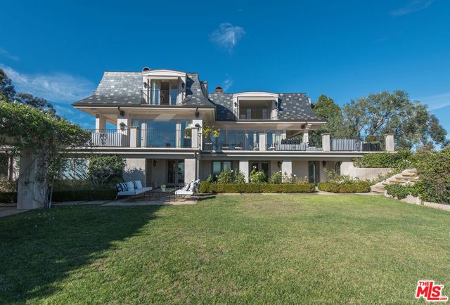 980 STRADELLA Road, Los Angeles, CA 90077