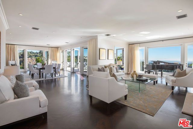 980 STRADELLA Road, Los Angeles, CA 90077