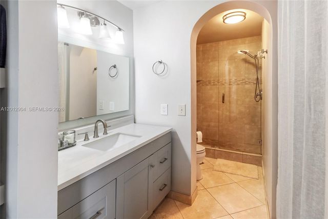 206 Lincoln Ct 206, Deerfield Beach, FL 33442