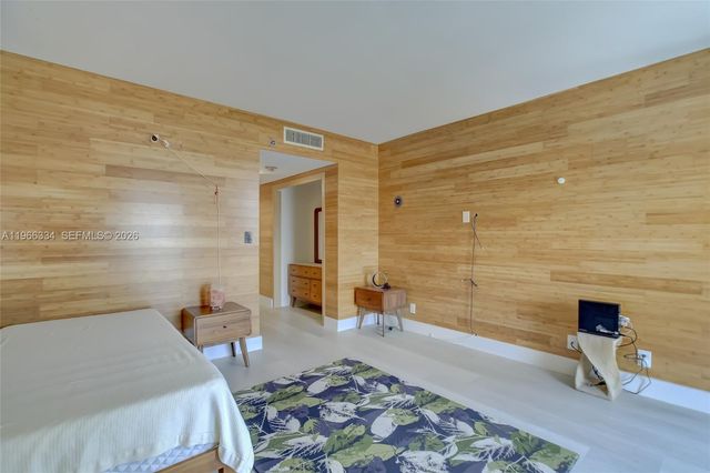 3600 Yacht Club Dr 703, Aventura, FL 33180