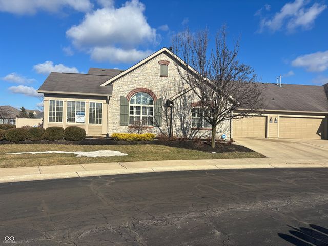 13832 Rue Fontaine Lane, Mccordsville, IN 46055