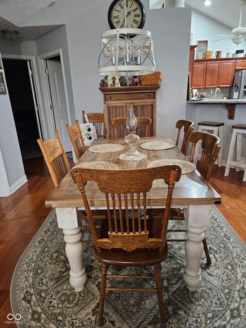 13832 Rue Fontaine Lane, Mccordsville, IN 46055