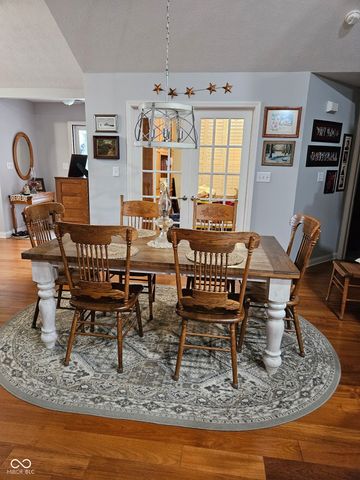 13832 Rue Fontaine Lane, Mccordsville, IN 46055