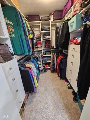 13832 Rue Fontaine Lane, Mccordsville, IN 46055