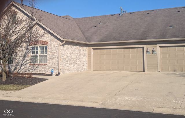 13832 Rue Fontaine Lane, Mccordsville, IN 46055