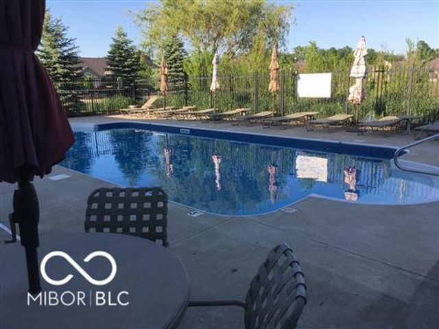 13832 Rue Fontaine Lane, Mccordsville, IN 46055