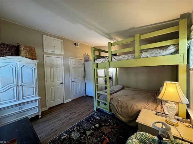 2028 Kilby LN, Suffolk, VA 23434
