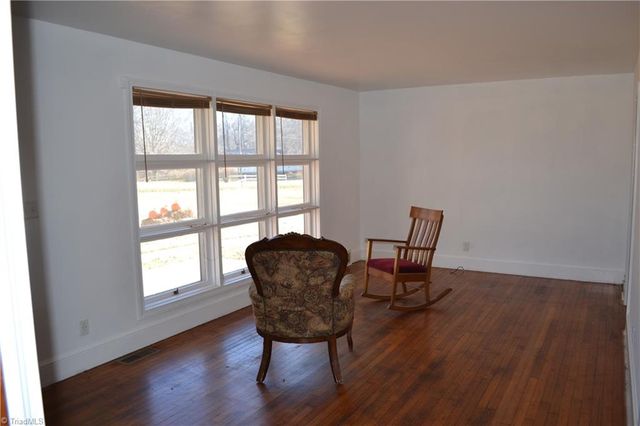 812 Dan Valley Road, Madison, NC 27025