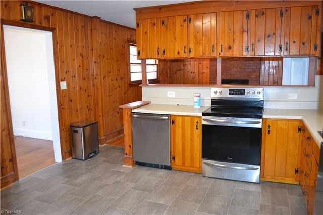 812 Dan Valley Road, Madison, NC 27025