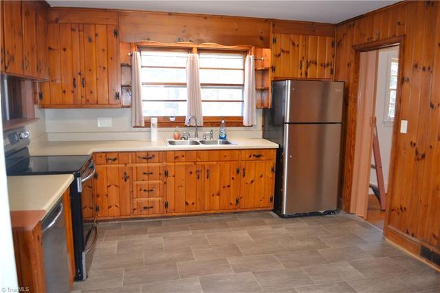 812 Dan Valley Road, Madison, NC 27025