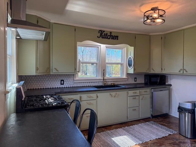 185 River Street, Friendship, AR 71923