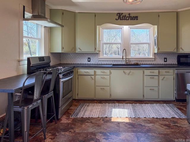 185 River Street, Friendship, AR 71923